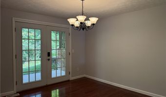 4440 Laurel Oak Dr, Allison Park, PA 15101