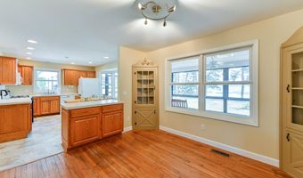 24 Presnell Cir, Beaufort, SC 29902