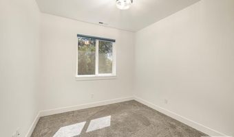 676 E Court St #302, Blackfoot, ID 83221