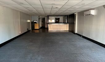 112 S Hutchinson Ave, Adel, GA 31620
