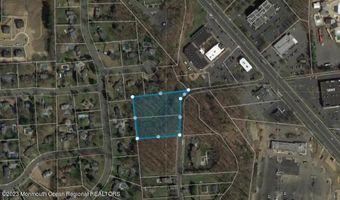 123-125 Magnolia Ln, Middletown, NJ 07748