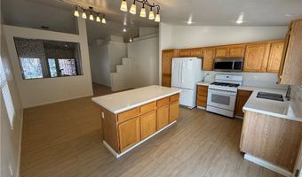 879 Cline Cellars Ave, Las Vegas, NV 89123