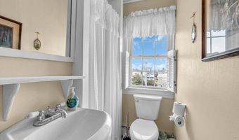 20 Woodland Ave, Avon By The Sea, NJ 07717