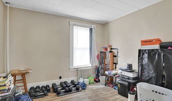 11 Addison St, Bristol, CT 06010