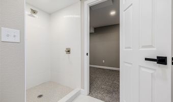 5597 S Buchanan St, Aurora, CO 80016