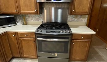305 1st Pl SW, Arab, AL 35016