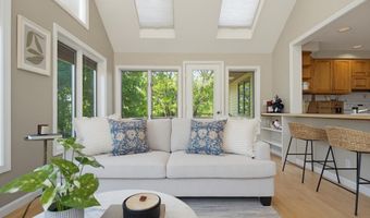 77 A Christian Hill Rd, Amherst, NH 03031