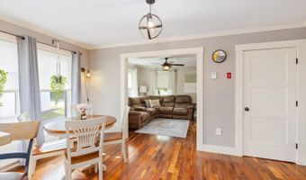 58-60 Frost Pl, Brattleboro, VT 05301