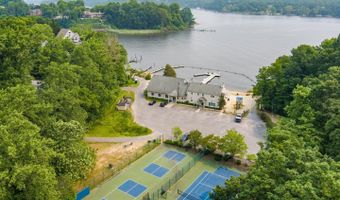 1755 Robinhood Rd, Annapolis, MD 21401