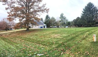 1660 Pond Shore Dr, Ann Arbor, MI 48108