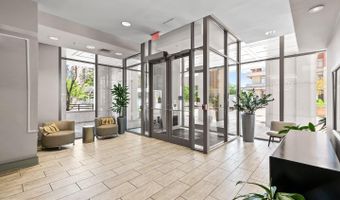 3600 S GLEBE Rd 330W, Arlington, VA 22202