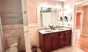 910 N 12th St, Allentown, PA 18102