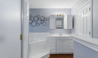 7512 Woodland Dr, Alvarado, TX 76009
