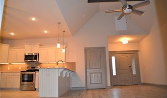 1802 SW Riverstone Rd, Bentonville, AR 72713