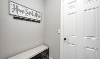 2245 Meadow Crk, Avon, IN 46123