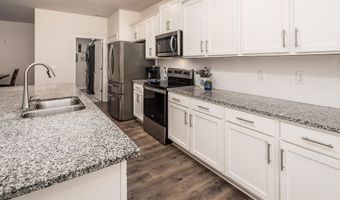 4306 Nine Iron Dr, Ayden, NC 28513