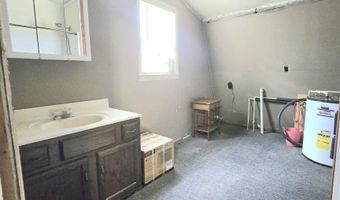 614 6th St NE, Arab, AL 35016