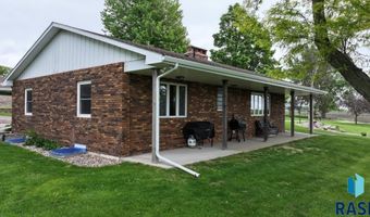 48224 266th St, Brandon, SD 57005