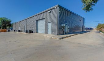 7845 Canyon Dr 200, Amarillo, TX 79110