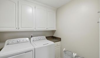 202 Cherry Bark Dr, Brandon, MS 39047