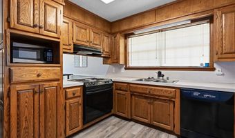 633 Meadowbrook Dr, Alma, AR 72921
