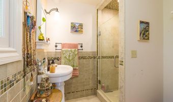 48 California Ave, Arcata, CA 95521