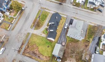 32 Webster Ave, Bangor, ME 04401