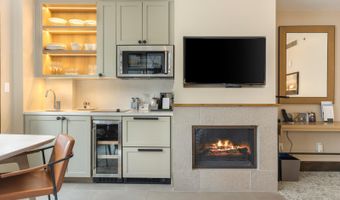 126 Riverfront Ln 337, Avon, CO 81620