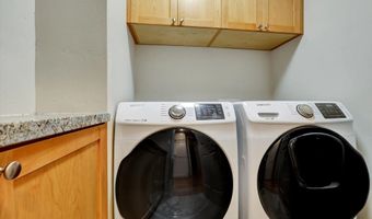 4284 Panorama Dr, La Mesa, CA 91941