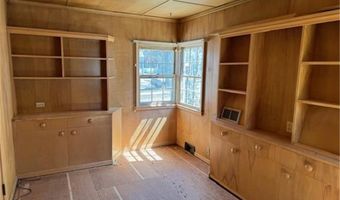716 Maple St, Alexandria, MN 56308