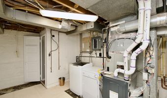 1820 LESLIE Ave, Alexandria, VA 22301