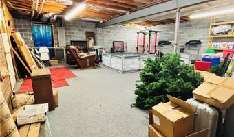 110 Saxon Woods Dr, Athens, GA 30607