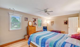 818 Ottawa Trl, Madison, WI 53711