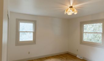 786 Adaway Ave SE, Ada, MI 49301