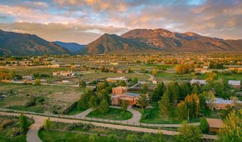 9 Desiderio, Arroyo Seco, NM 87514
