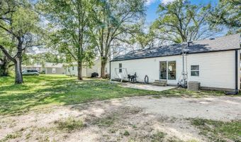 312 W Kelly Ave, Augusta, KS 67010