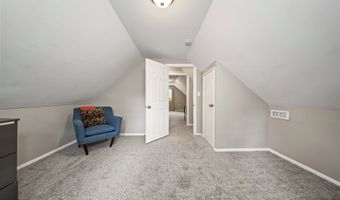 91 E Harold St, Bloomfield, CT 06002
