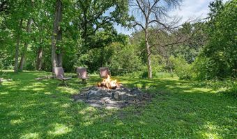 2006 11th Ave NE, Austin, MN 55912