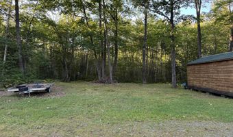 6 Howard Siding Ln, Abbot, ME 04406