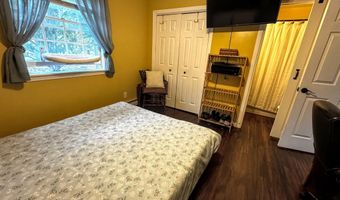 131 Pine Cir, Bennington, VT 05201