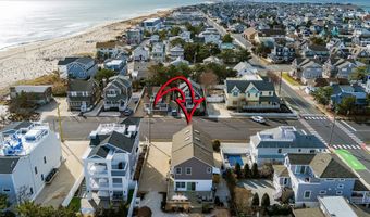 23 5th St, Beach Haven, NJ 08008