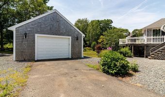 37 Yearling Run Rd, Bourne, MA 02532