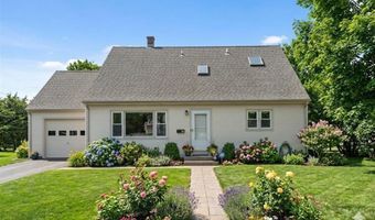 11 O'Donnell Rd, Middletown, RI 02842