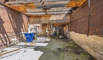 212 N Canal St, Alexandria, IN 46001