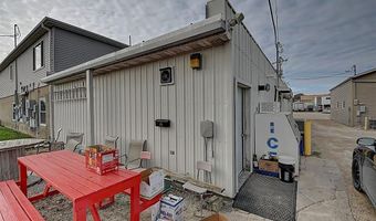 107 N Main Ave, Alburnett, IA 52202