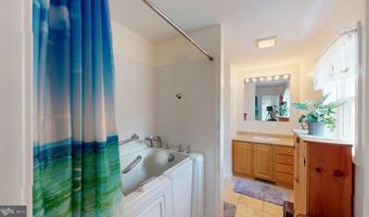 738 WILD BOAR Rd, Augusta, WV 26704