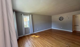 319 Lindenwood Blvd, Alton, IL 62002
