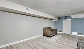 1210 Wicklow Rd A, Ballwin, MO 63021