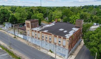 365 Whitehall St, Allentown, PA 18102