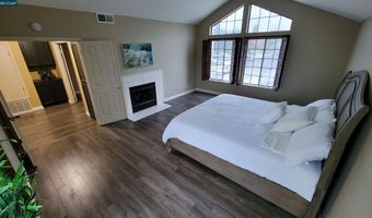 4632 Country Hills Dr, Antioch, CA 94531